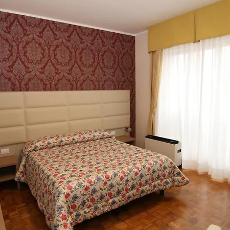 Hotel Ristorante Vittoria 3*